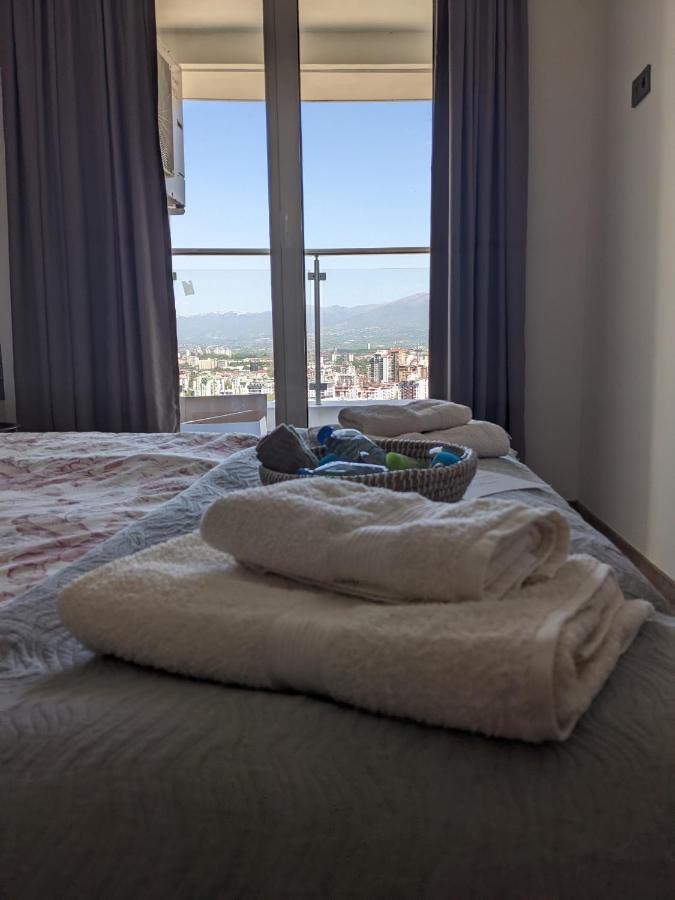Sky Side Luxury Condo 스코페 외부 사진